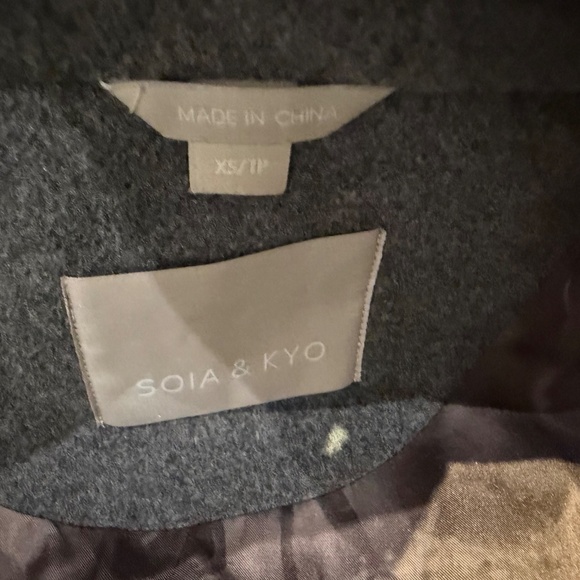 Soia Kyo - Picture 2 of 2